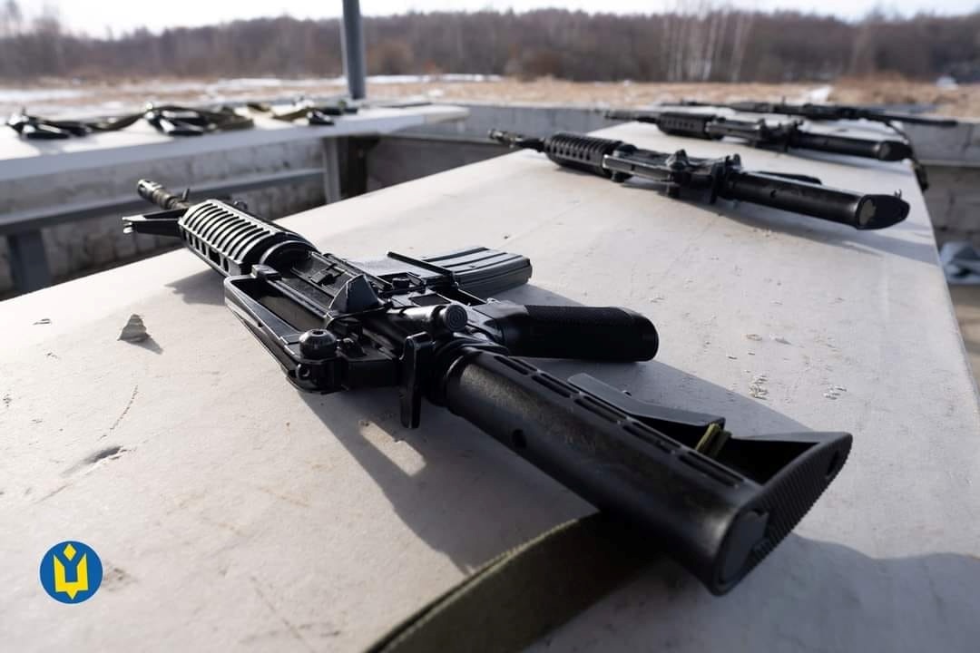 Схованки зброї партизани робили заздалегідь