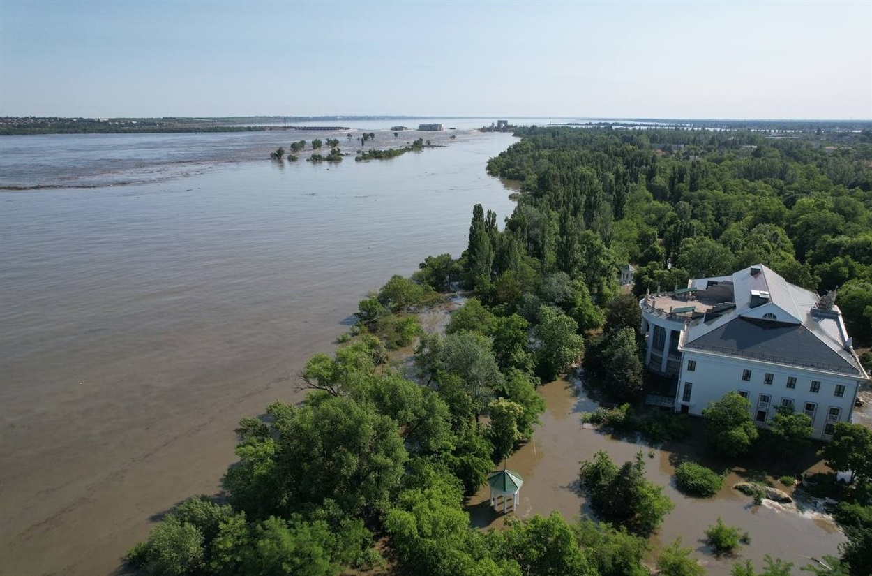 Після підриву рашистами Каховської ГЕС затоплена вже низка населених пунктів, 06.06.2023